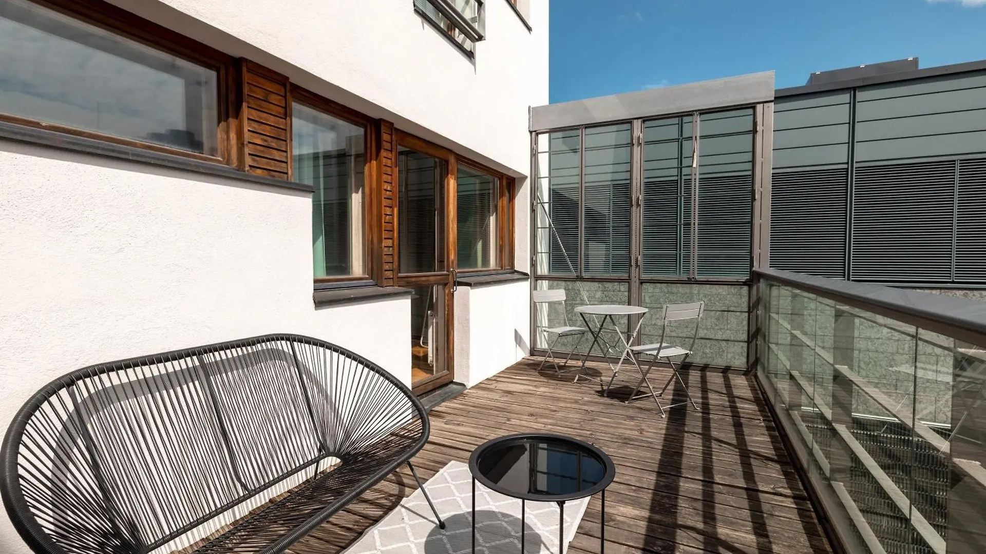 2Ndhomes Luxury 2Br Apartment With Rooftop Terrace & Sauna In Kamppi Center Helsinki
